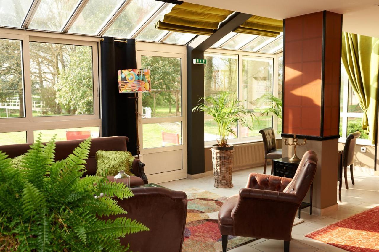 Logis Auberge Du Port Bazeilles Екстер'єр фото